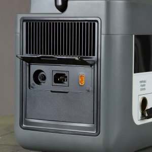 Портативная электростанция FUBAG AS 2400i (аккумулятор LiFePO4) Портативная электростанция FUBAG AS 2400i (аккумулятор LiFePO4) в Ставрополе фото