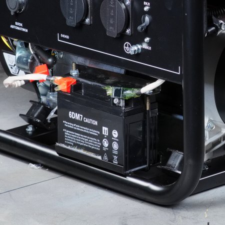 Бензиновый генератор FUBAG BS 3300 A ES с электростартером и коннектором автоматики Бензиновый генератор FUBAG BS 3300 A ES с электростартером и коннектором автоматики в Ставрополе фото