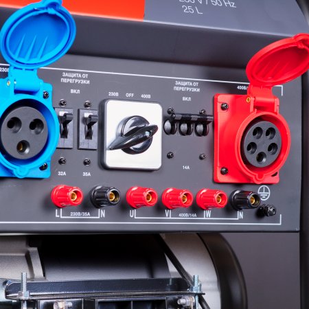 Бензиновый генератор FUBAG BS 8500 XD ES DUPLEX для одно и трехфазного режимов работы Бензиновый генератор FUBAG BS 8500 XD ES DUPLEX для одно и трехфазного режимов работы в Ставрополе фото